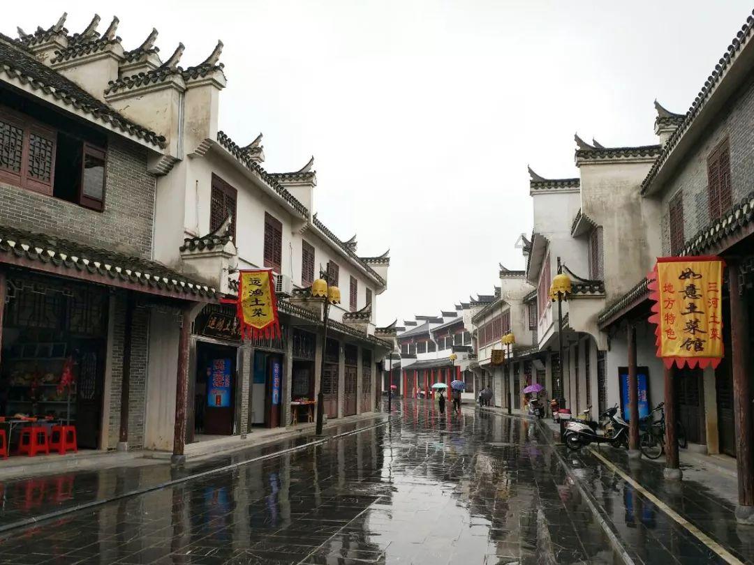 凝聚共识力量  服务中心大局